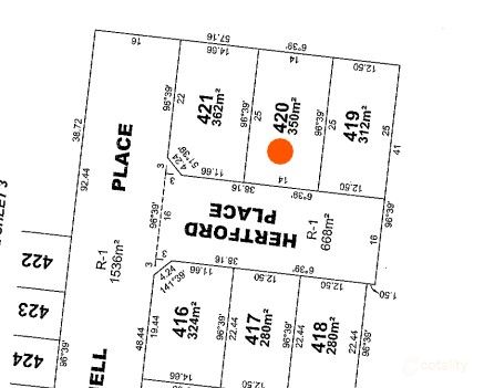 3 Hertford Pl, Strathtulloh, VIC 3338