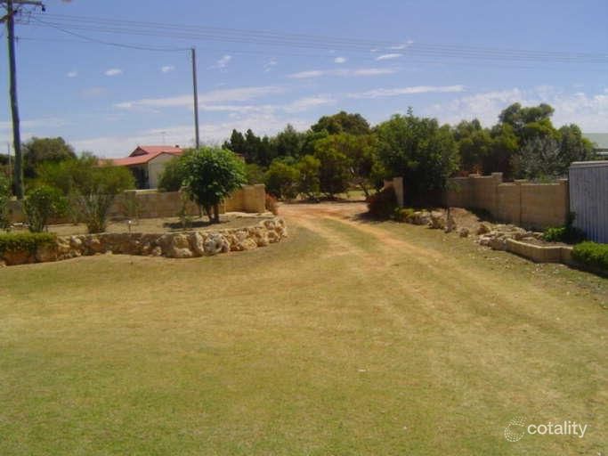 20 Waratah Ct, Strathalbyn, WA 6530