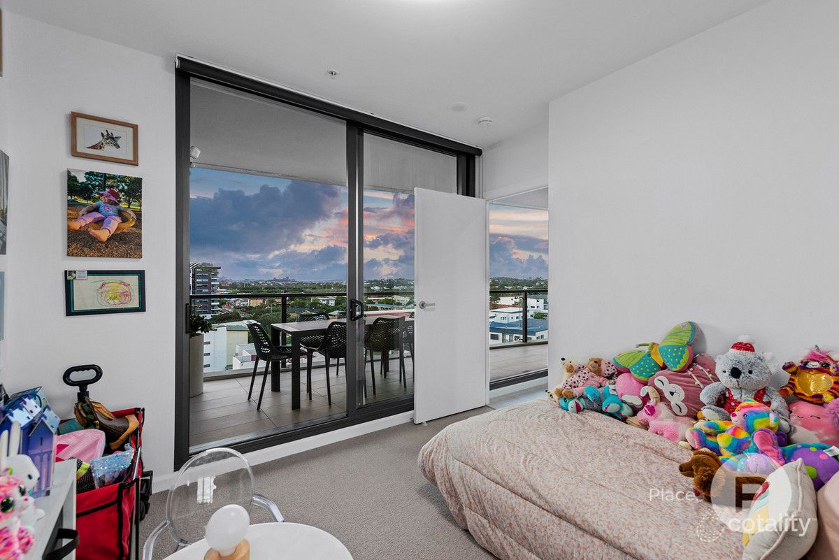 10702/300 Old Cleveland Rd, Coorparoo, QLD 4151