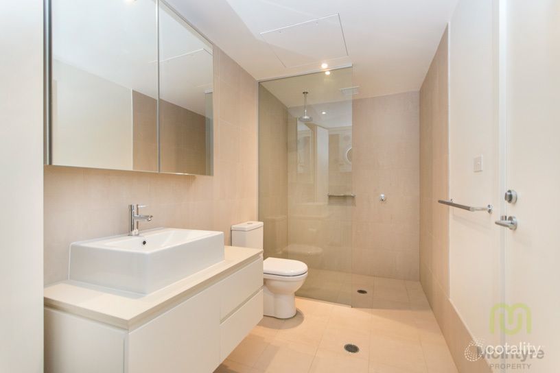 16/19 State Cir, Forrest, ACT 2603