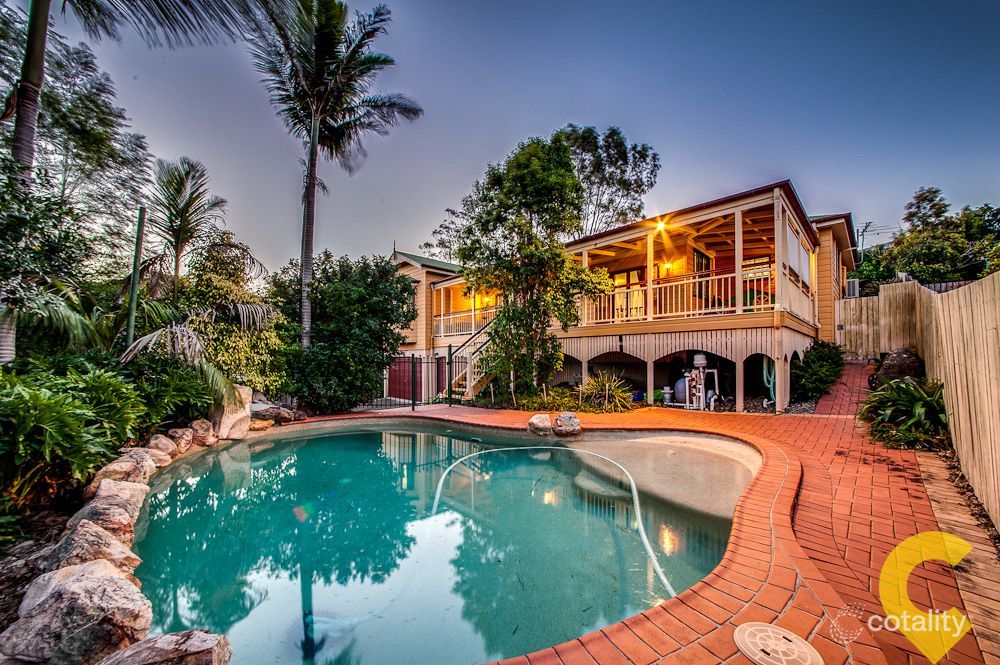 12 Fleetwood Ct, Ferny Hills, QLD 4055