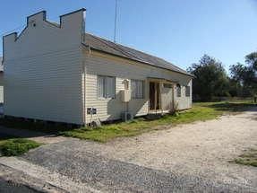 1 Albury St, Ashford, NSW 2361