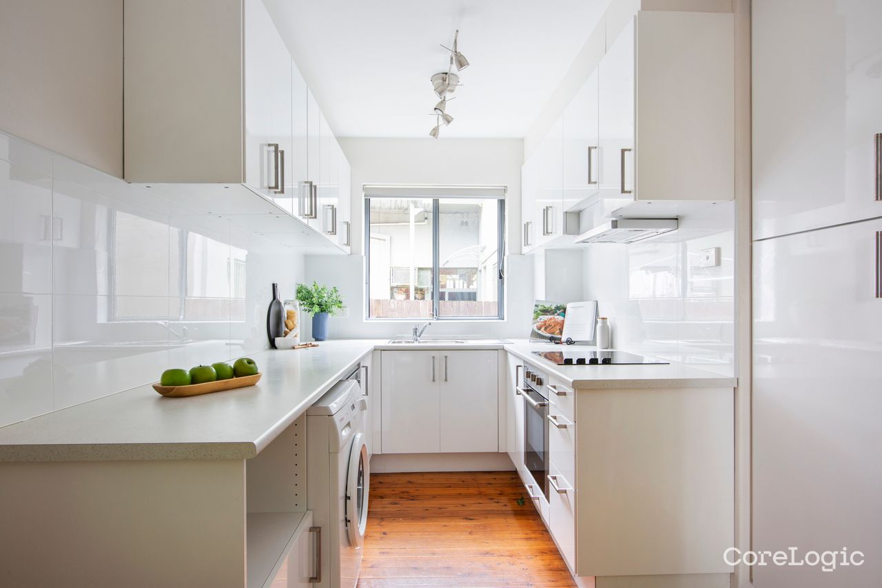 2/37 Adams St, Curl Curl, NSW 2096