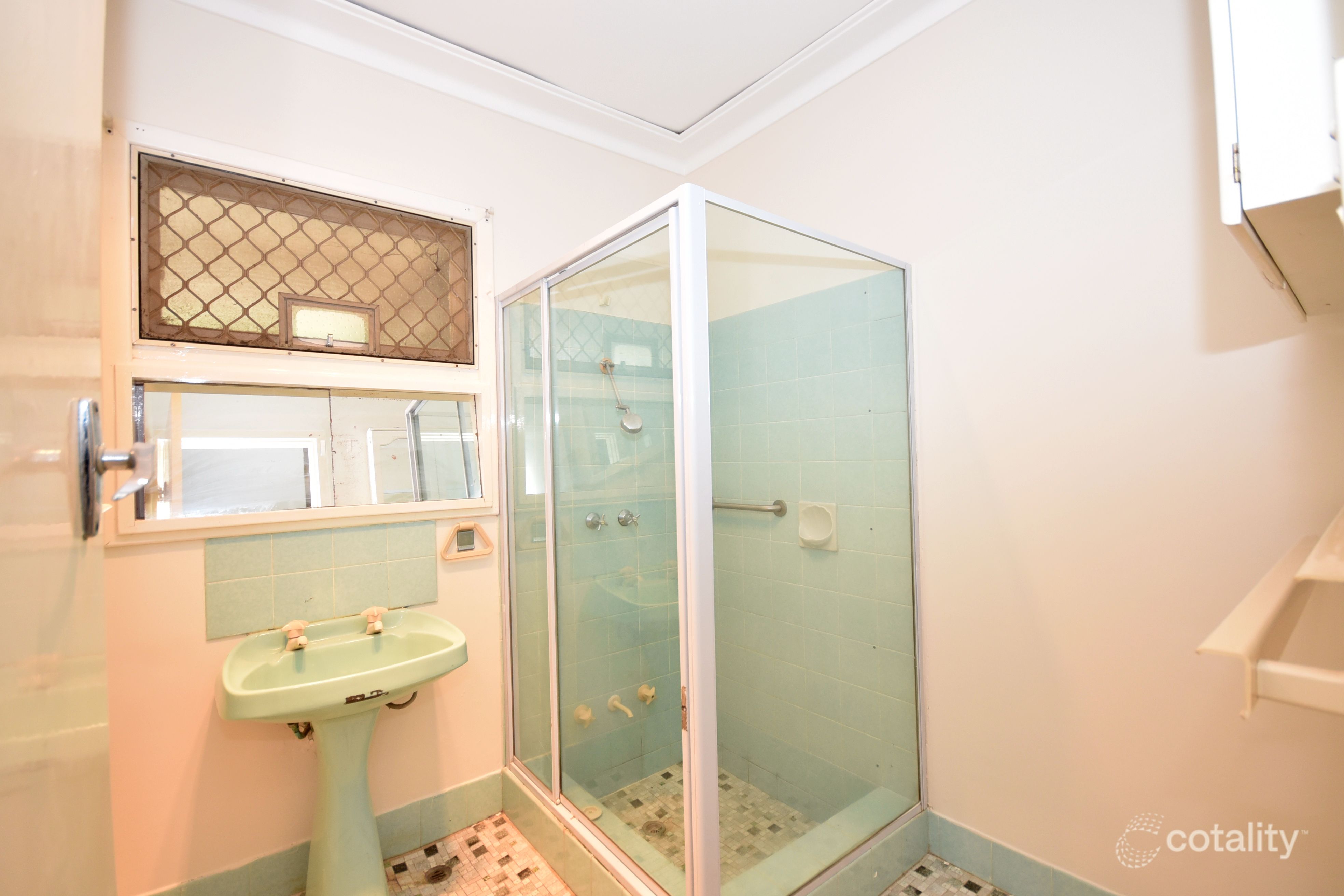 209 Hicks St, Gosnells, WA 6110