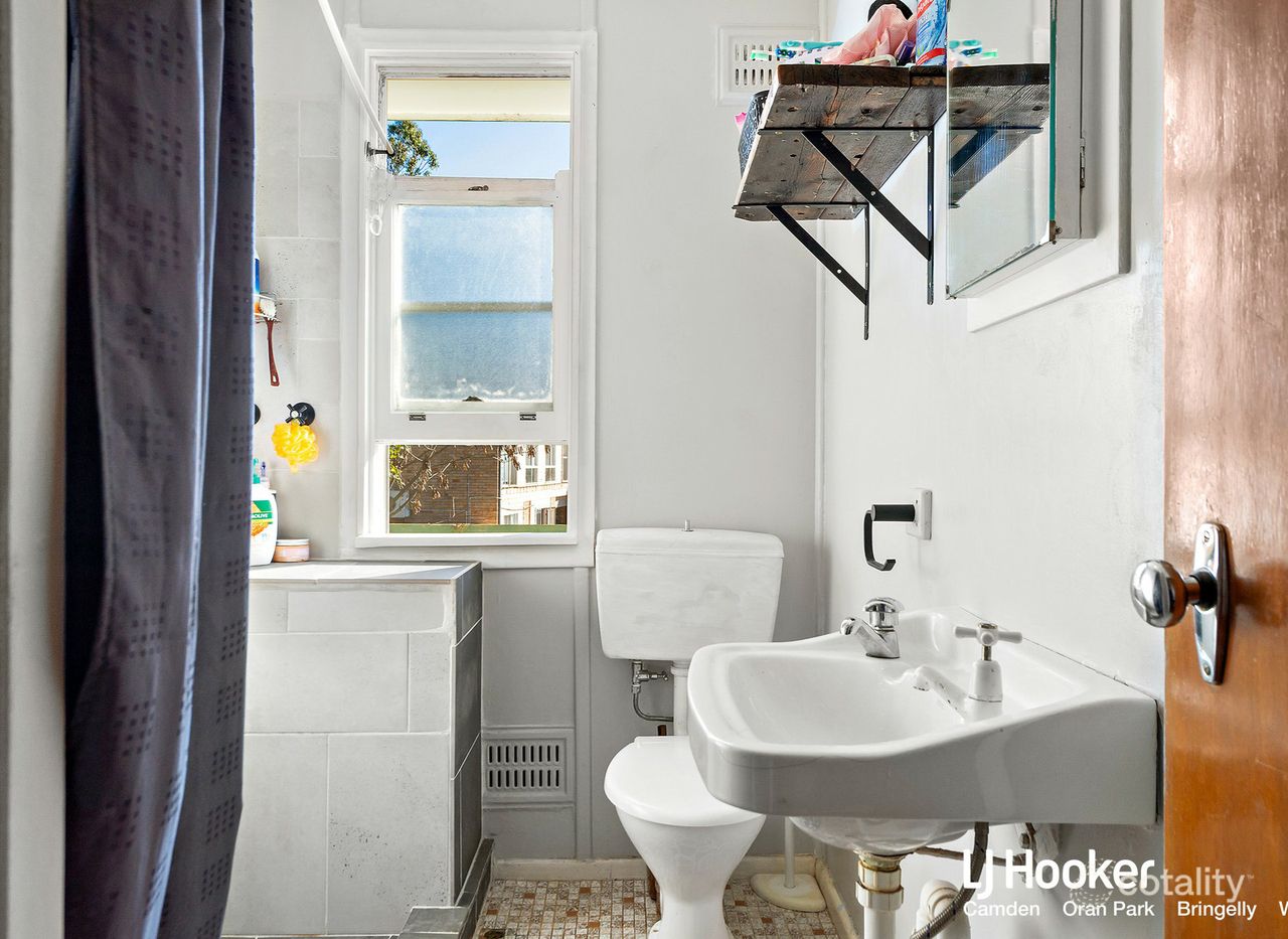 25 Belgenny Ave, Camden, NSW 2570