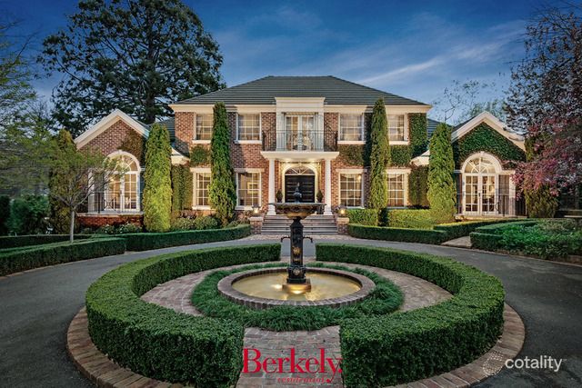 14 Tennyson Cres, Forrest, ACT 2603