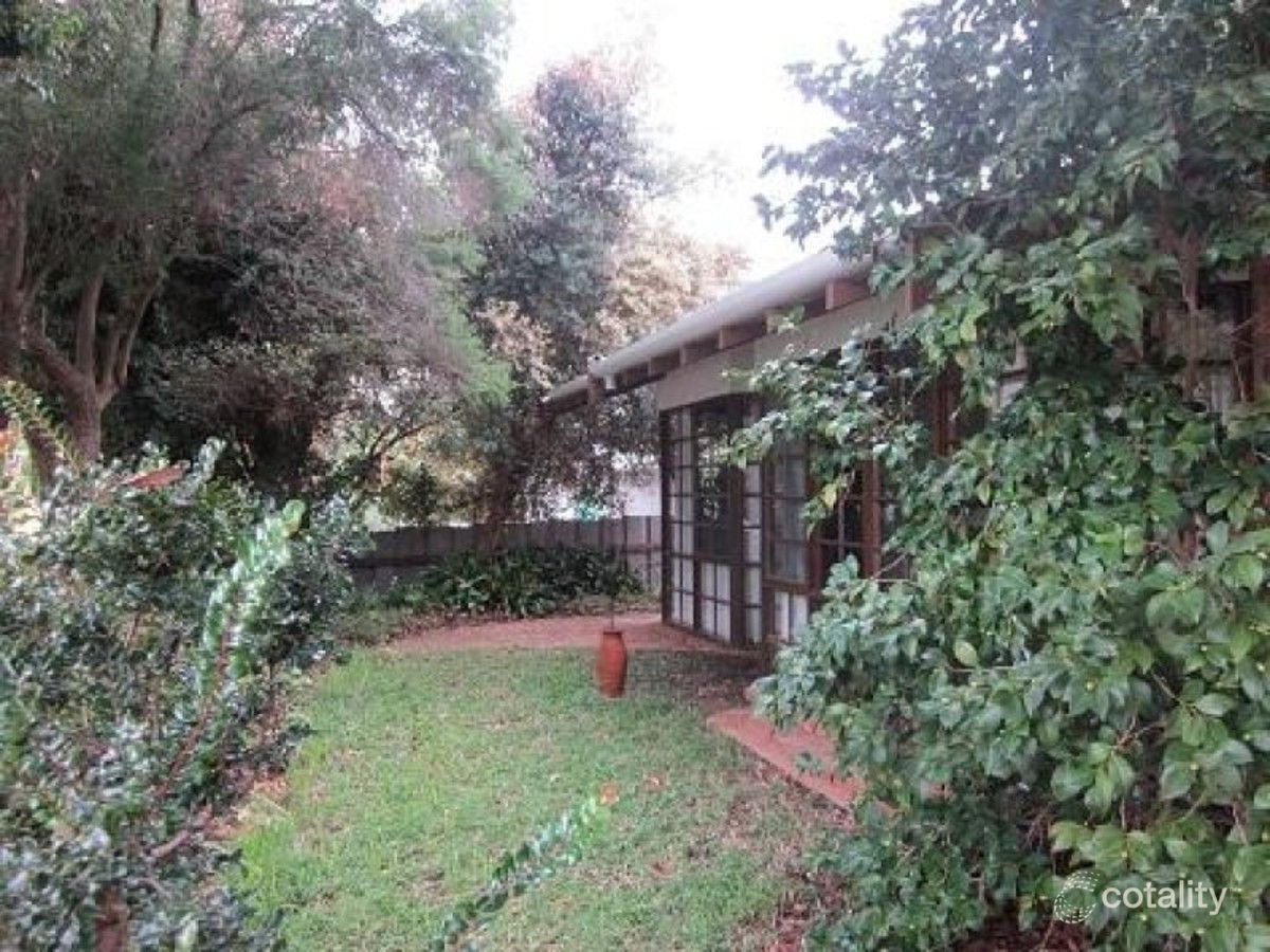 19a Dee Rd, Applecross, WA 6153