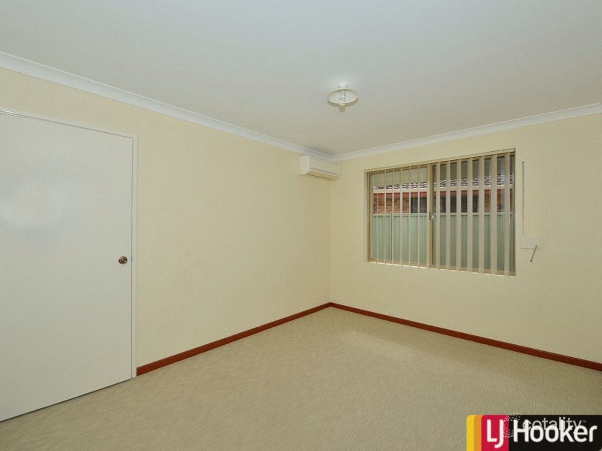 1a Brooking Rd, Coodanup, WA 6210
