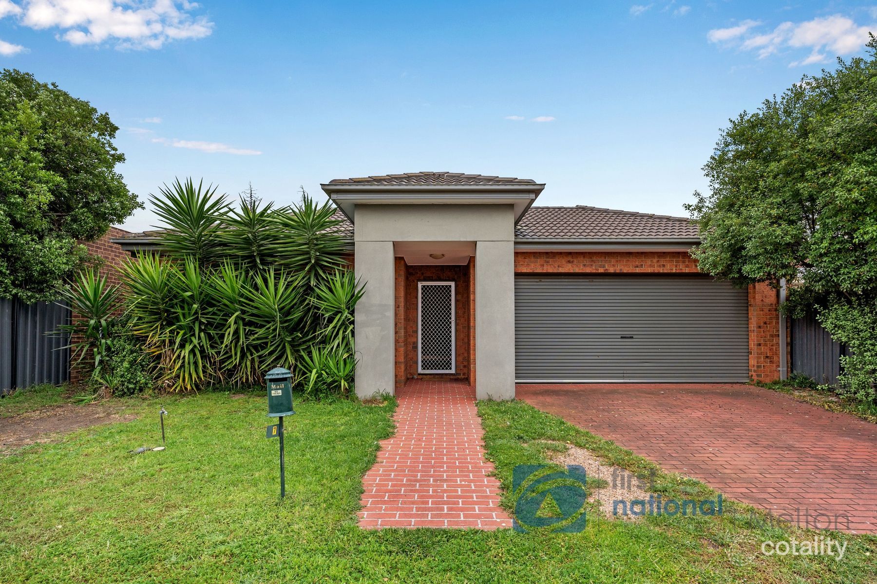 7 Lakewood Bvd, Melton, VIC 3337