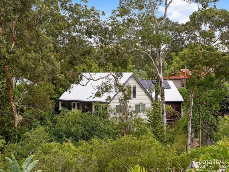 5 Ironwood Ct, Arana Hills, QLD 4054