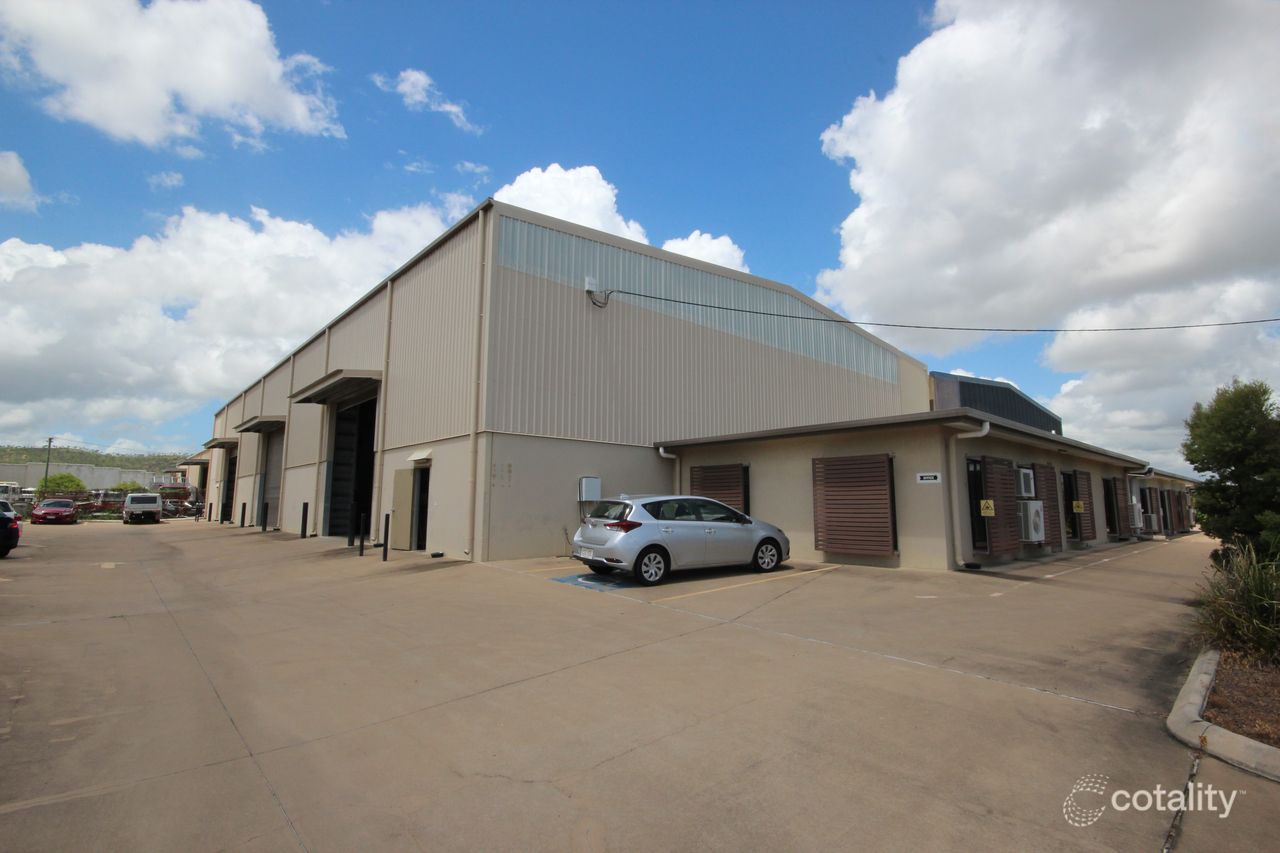 64-66 Crocodile Cres, Mount St John, QLD 4818