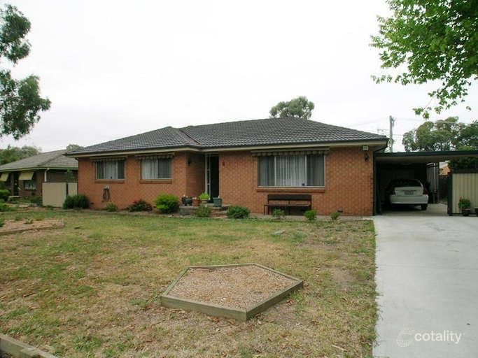 6 Darlot Pl, Kambah, ACT 2902
