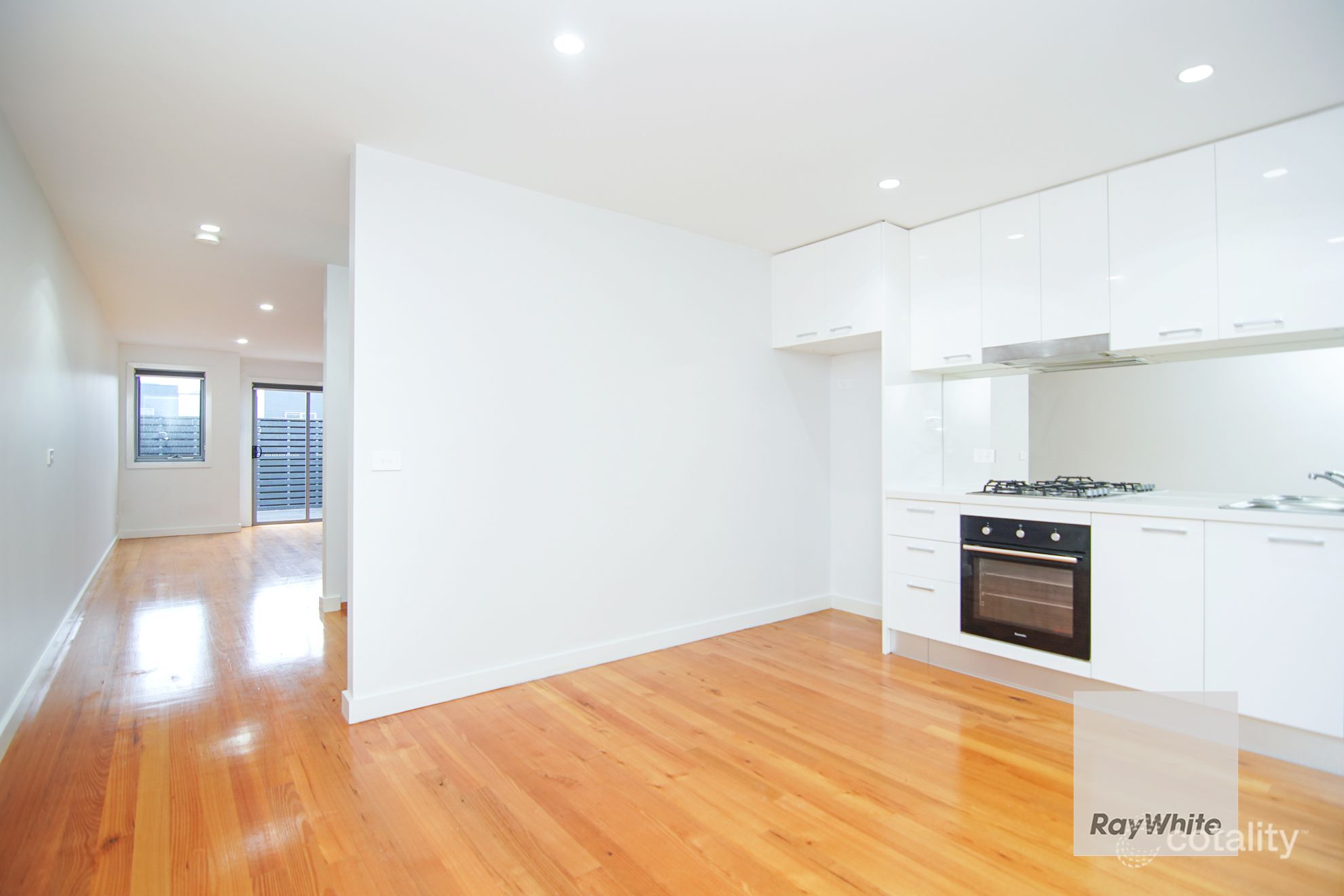 6/70 Banchory Ave, Hillside, VIC 3037