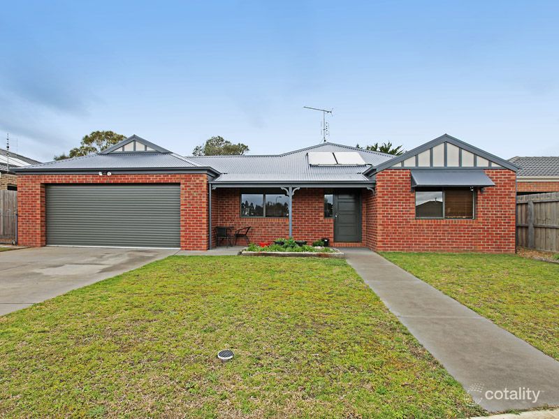 11 Heath Dr, Winchelsea, VIC 3241