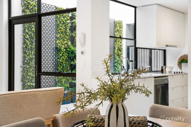 2/6 Parney Cl, North Coogee, WA 6163