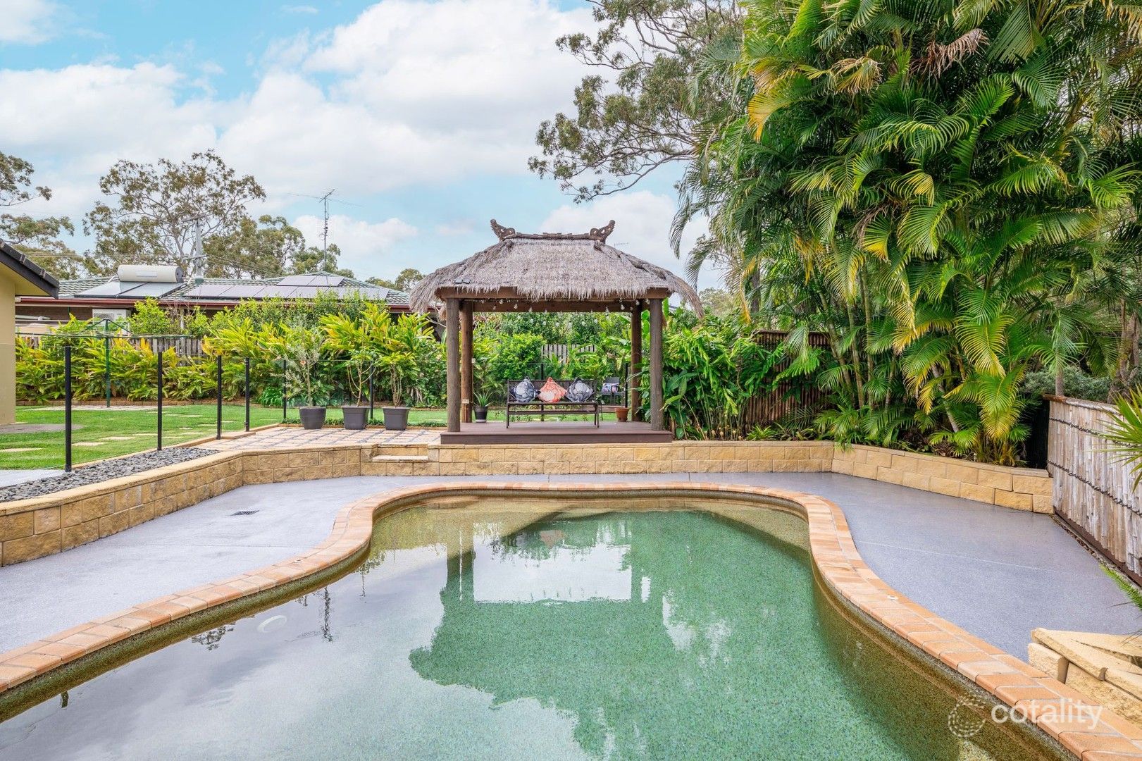 171 Simpsons Rd, Elanora, QLD 4221