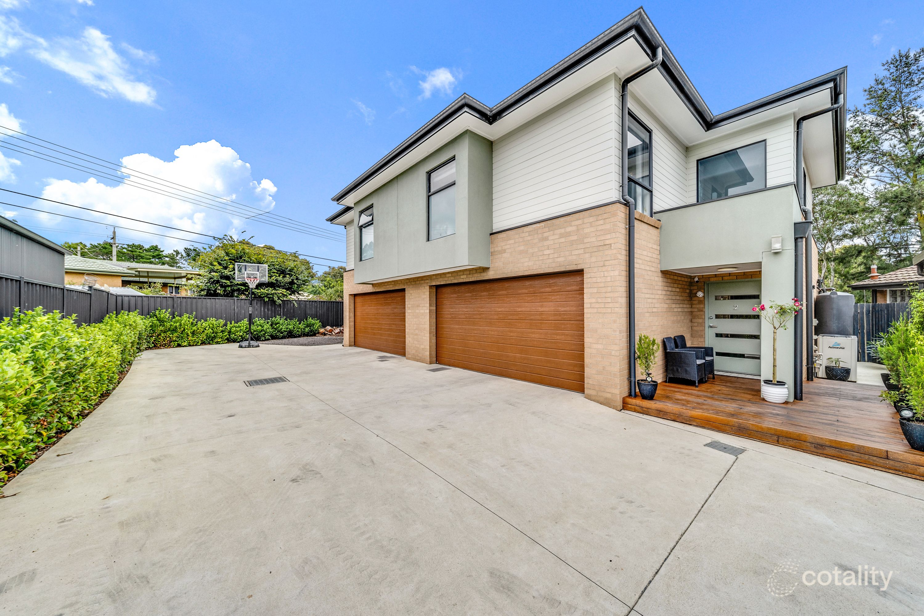 2/11 Prevost Pl, Macgregor, ACT 2615