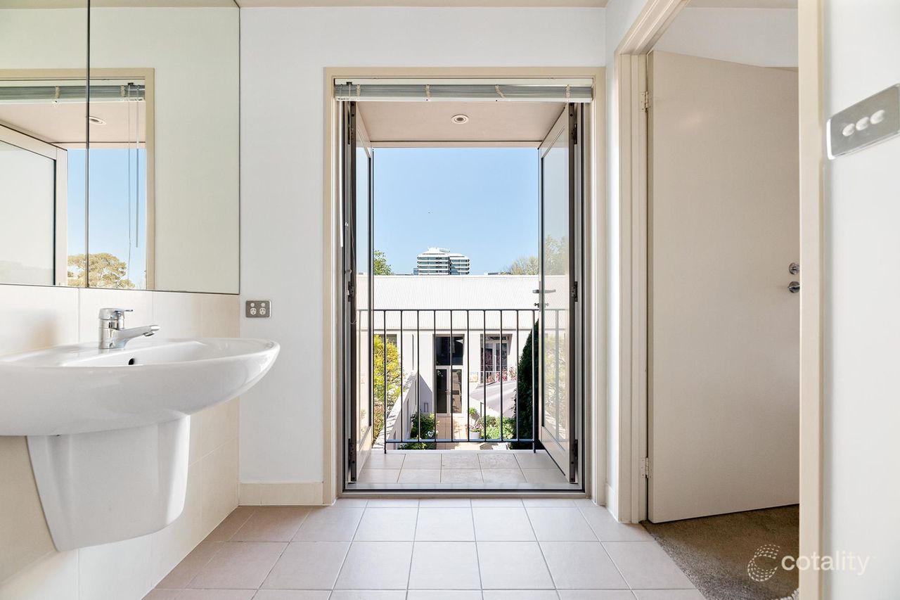 2/14 Gould St, Turner, ACT 2612