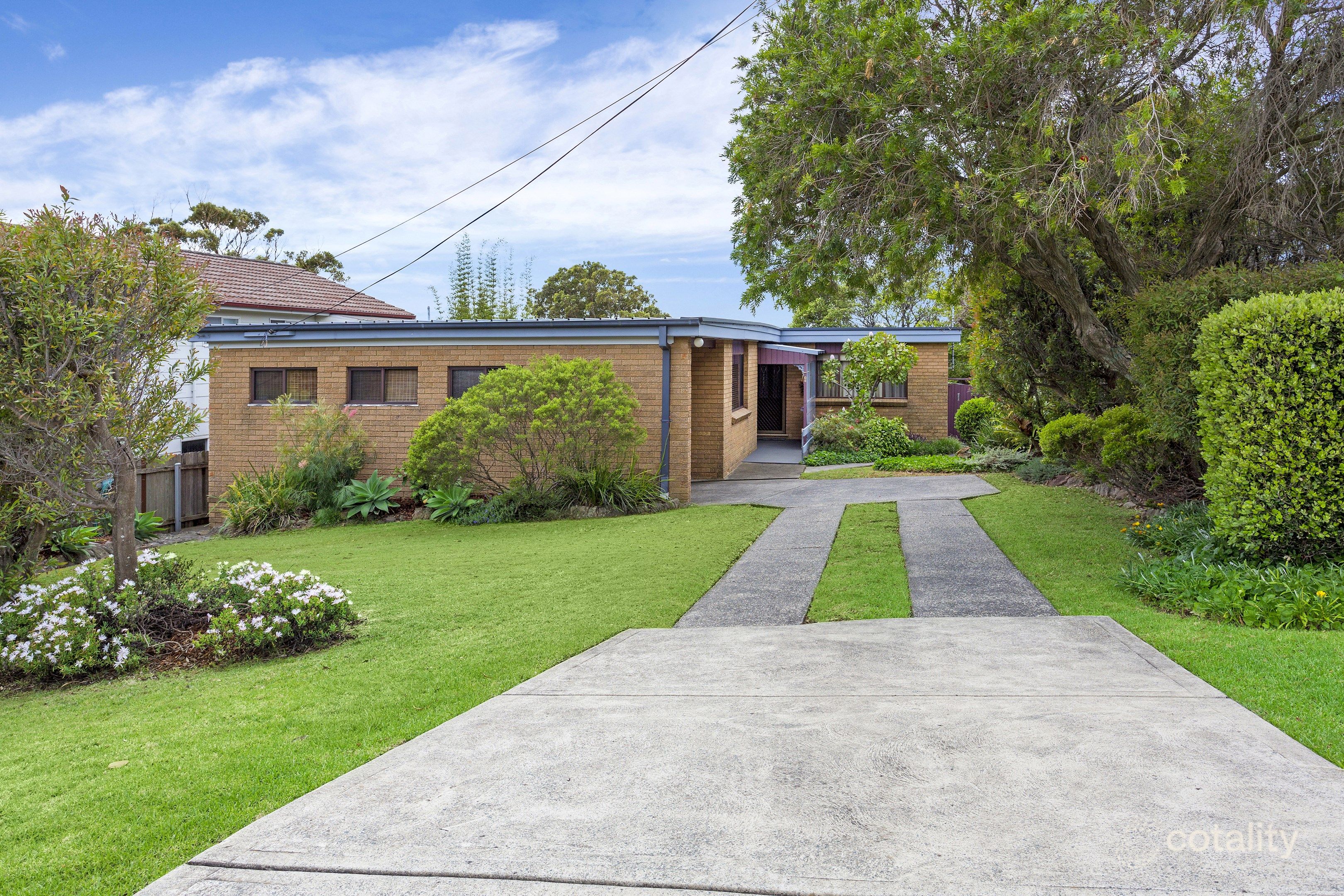 64 Riverside Dr, Kiama Downs, NSW 2533