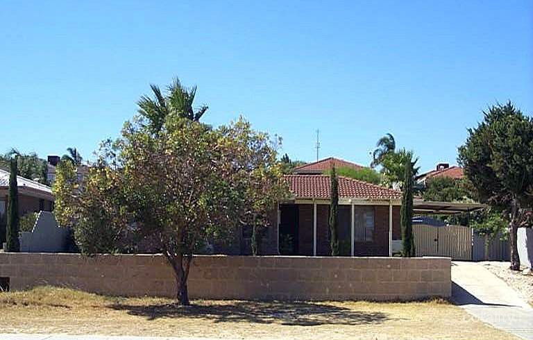 52 Gibson Ave, Padbury, WA 6025