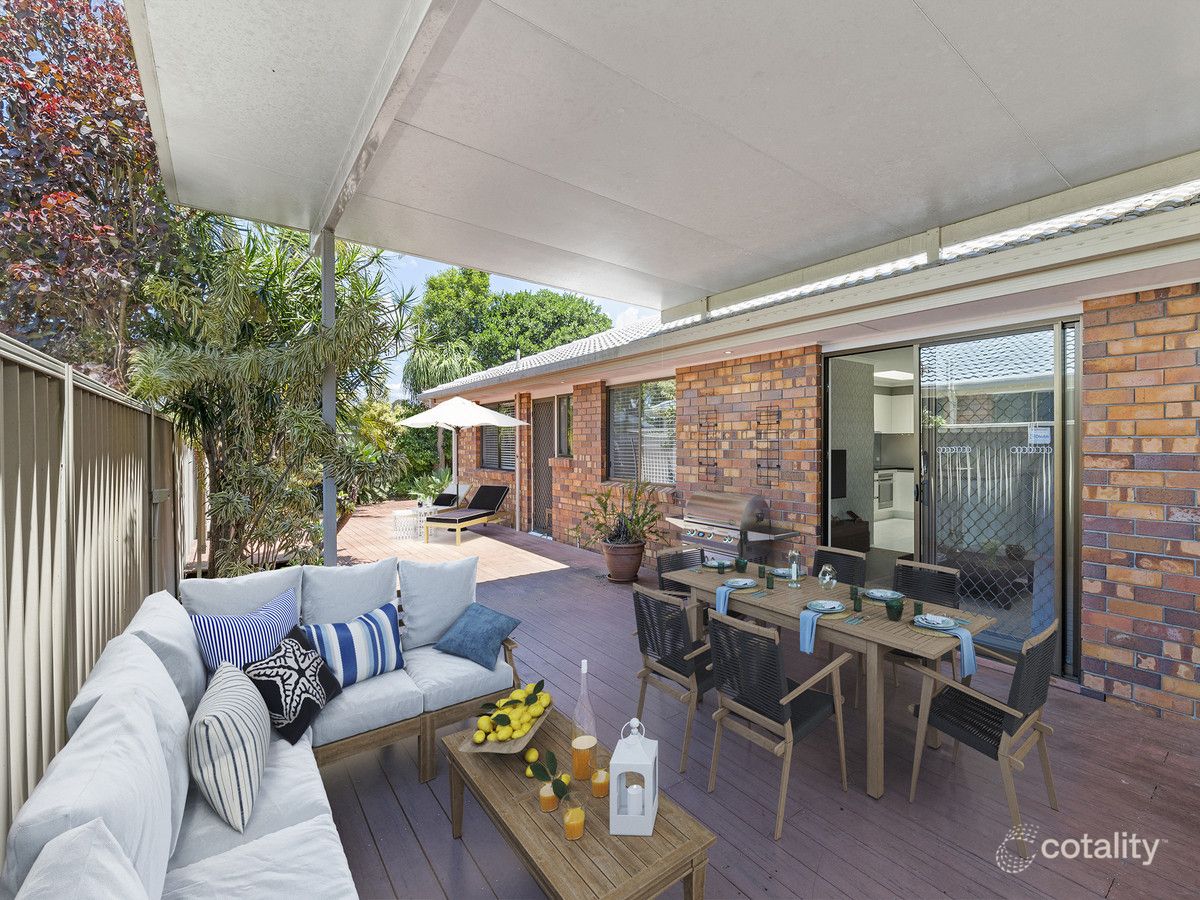 1/18 Maiala Cl, Paradise Point, QLD 4216