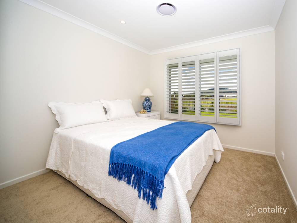 9 Summerstone Pl, Maudsland, QLD 4210