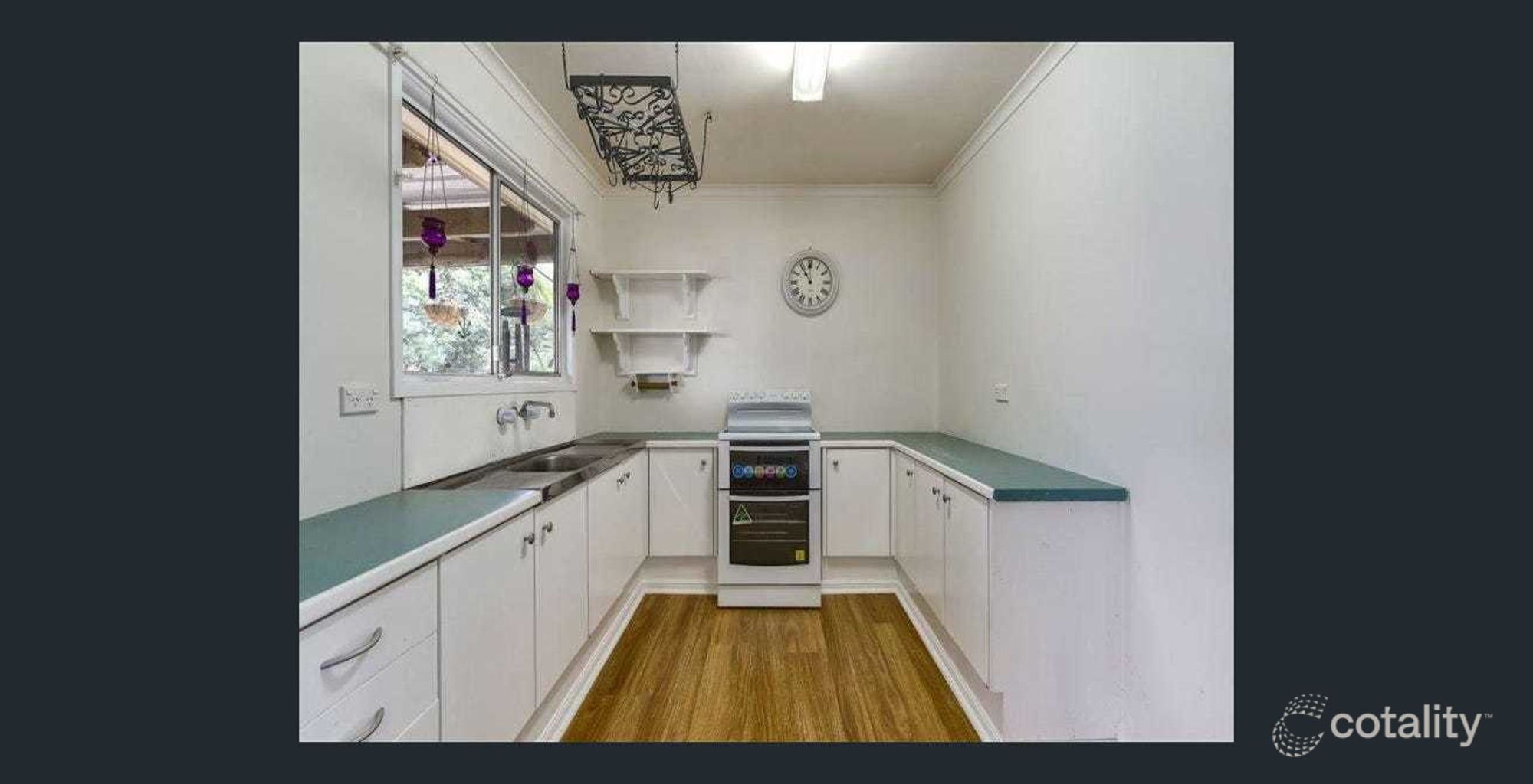5 Brown Ave, Logan Central, QLD 4114
