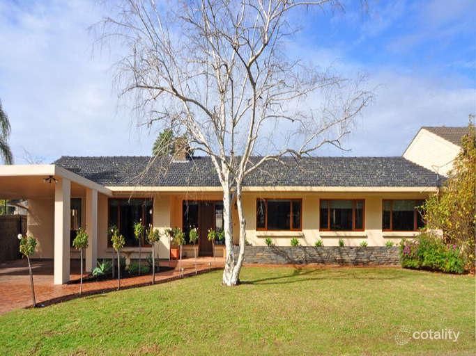 8 Sheoak Ave, Novar Gardens, SA 5040