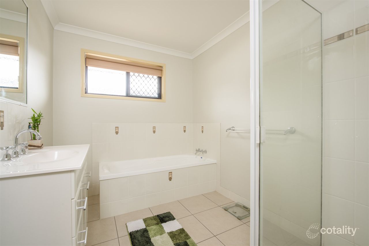 68 Boles St, West Gladstone, QLD 4680