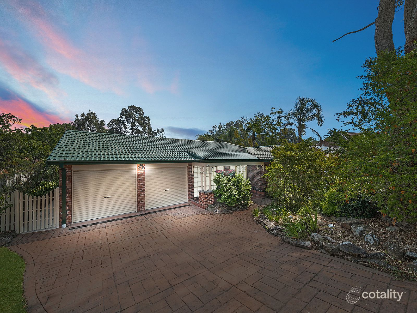 17 Colton Cres, Lakelands, NSW 2282