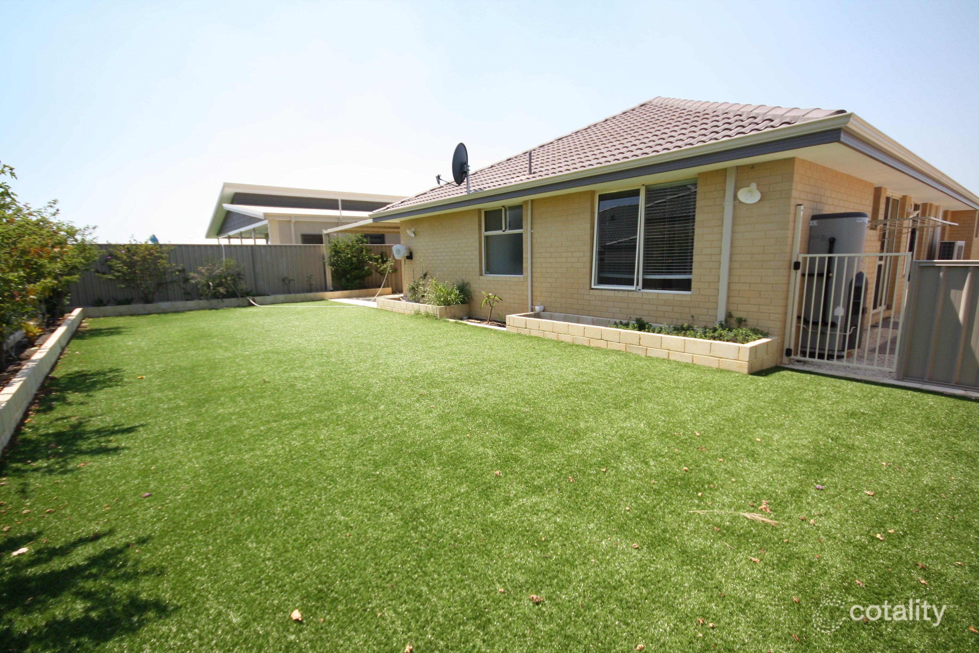 16 D'Arcole Turn, Secret Harbour, WA 6173