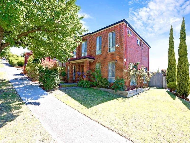 15 Tulloch Gr, Glen Waverley, VIC 3150