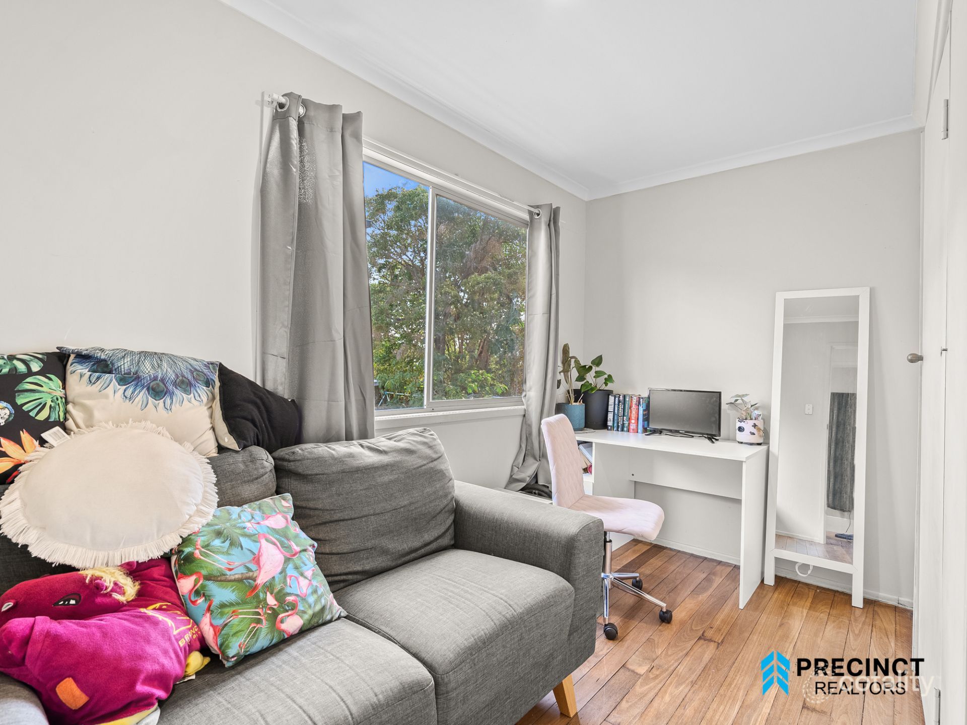 24 Moon St, Caboolture South, QLD 4510