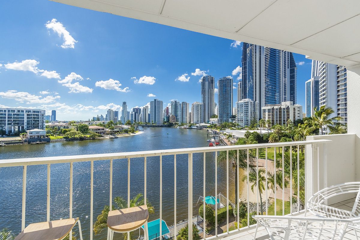 51/30 Watson Esp, Surfers Paradise, QLD 4217