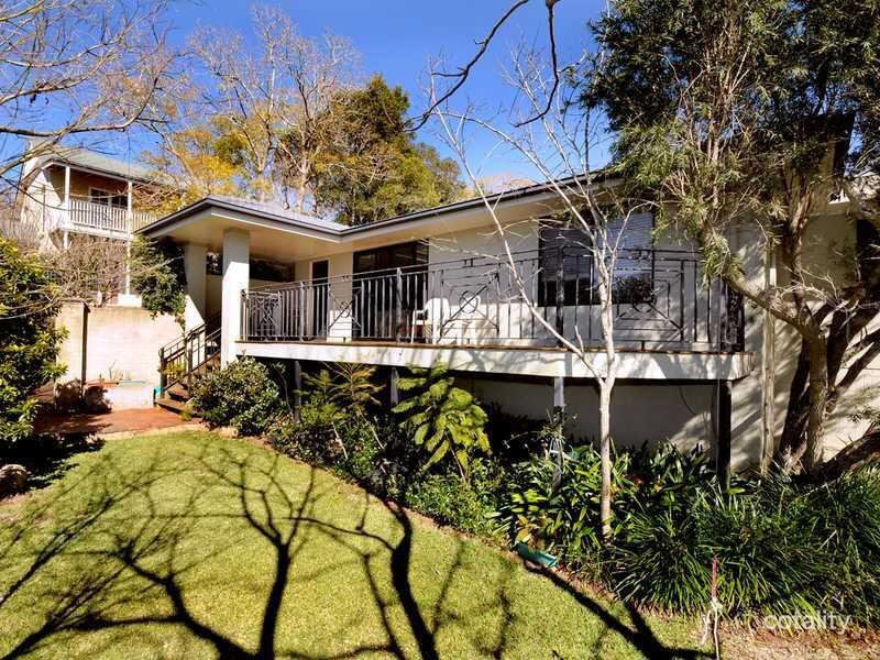 3b Curzon St, Mount Lofty, QLD 4350