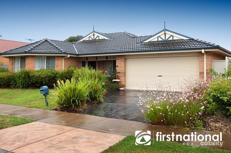 59 Oaklands Way, Pakenham, VIC 3810