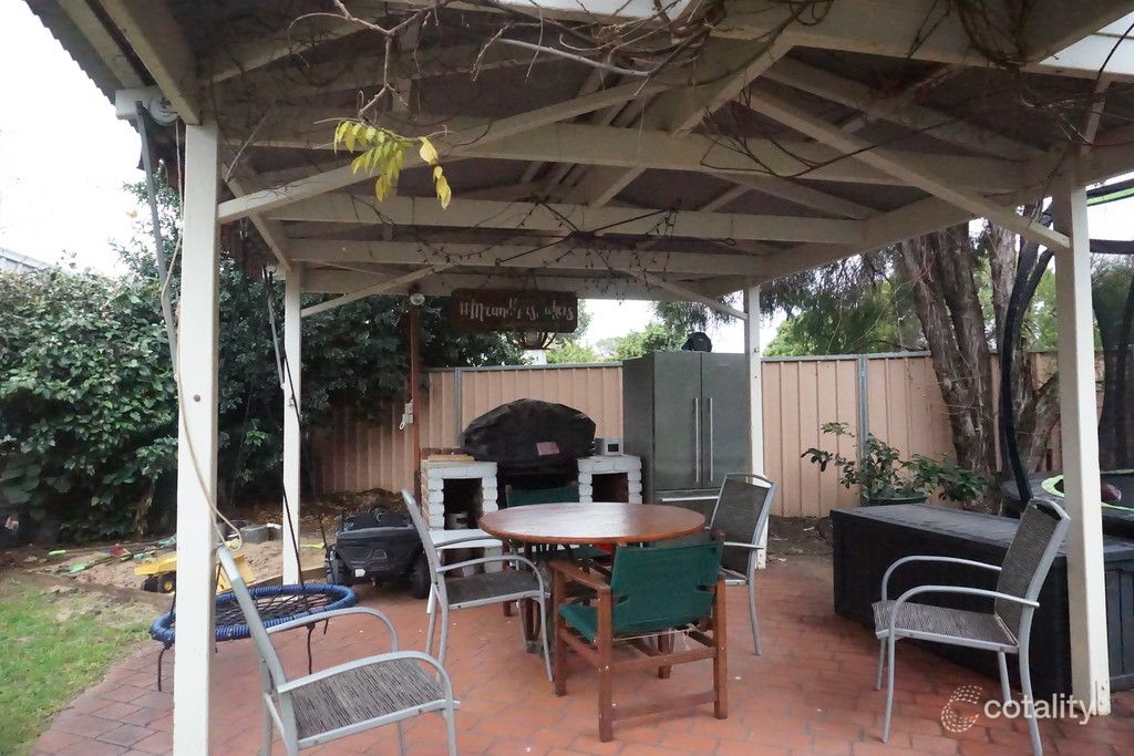 51 Scott St, St George, QLD 4487