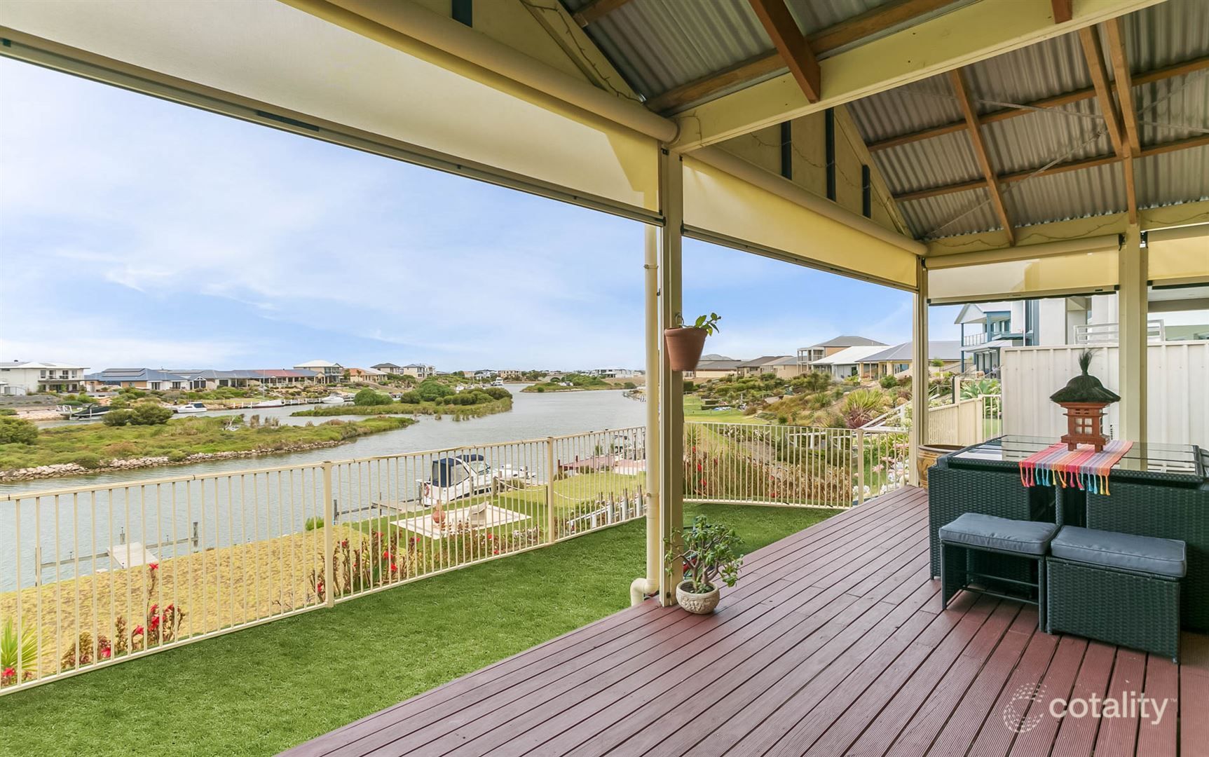 75 Blanche Pde, Hindmarsh Island, SA 5214