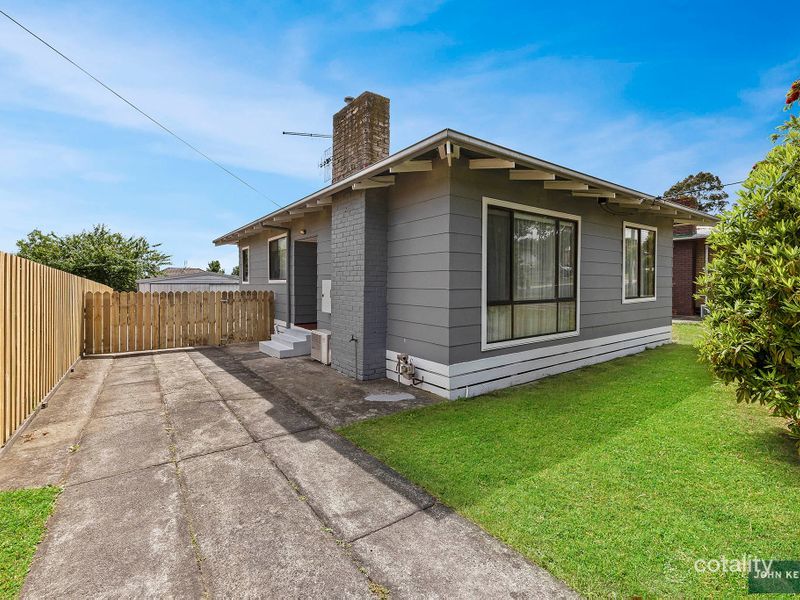 22 Richard St, Moe, VIC 3825