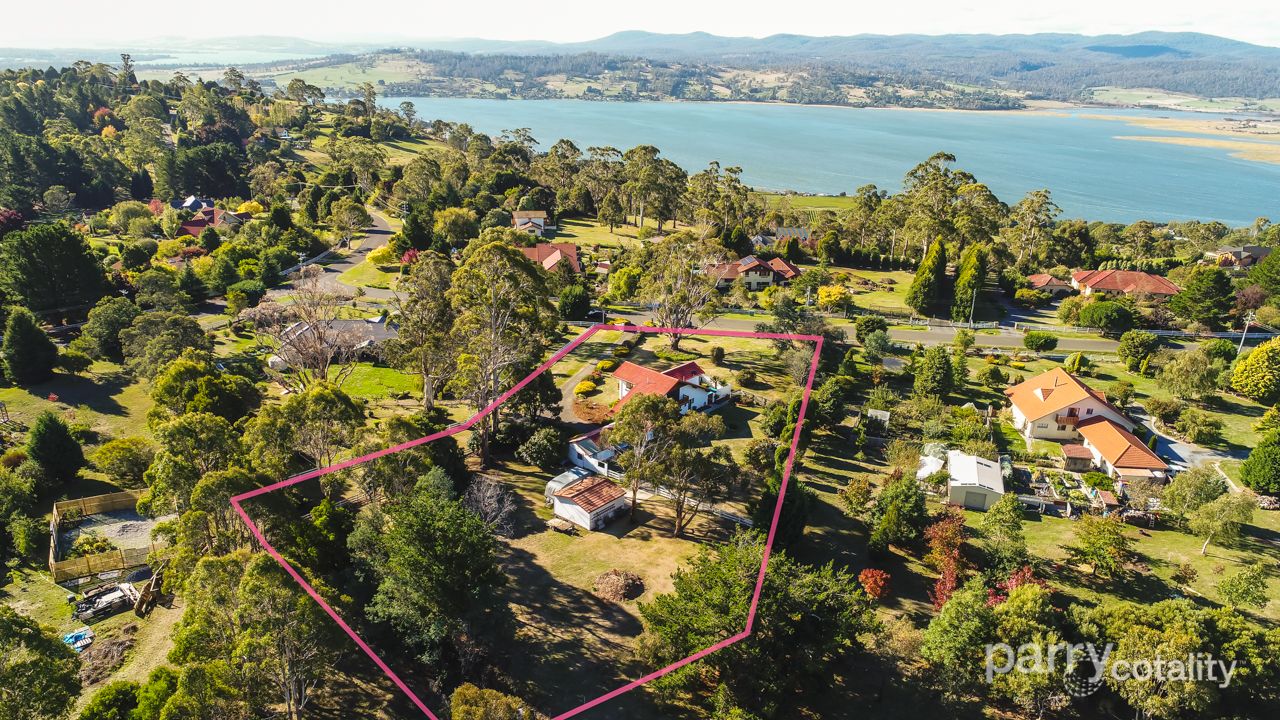 2 Pine Tree Ave, Grindelwald, TAS 7277