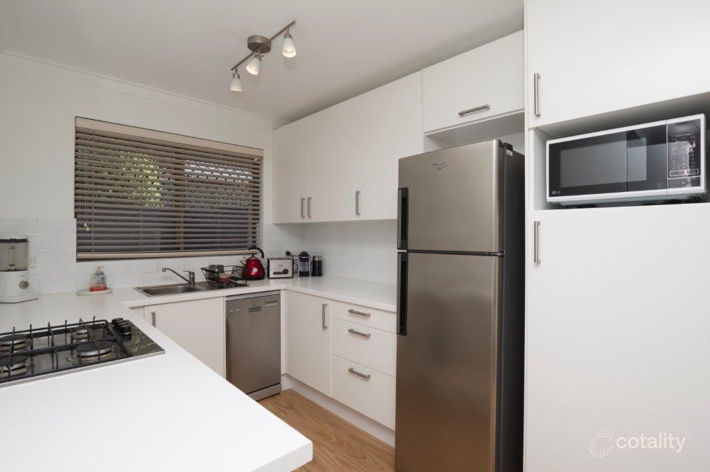 2/125 Tyler St, Tuart Hill, WA 6060