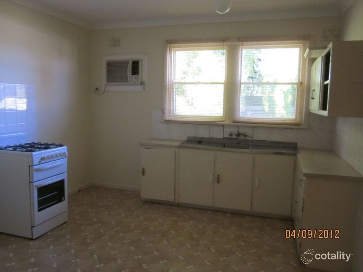 5 Wootton St, Davoren Park, SA 5113