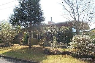 11 Wirra Wirra St, Mount Lofty, QLD 4350