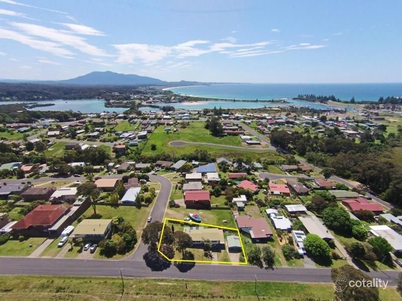 33 Hart St, Bermagui, NSW 2546
