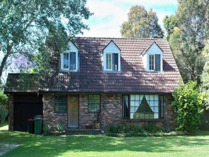 24 Curagul Rd, North Turramurra, NSW 2074
