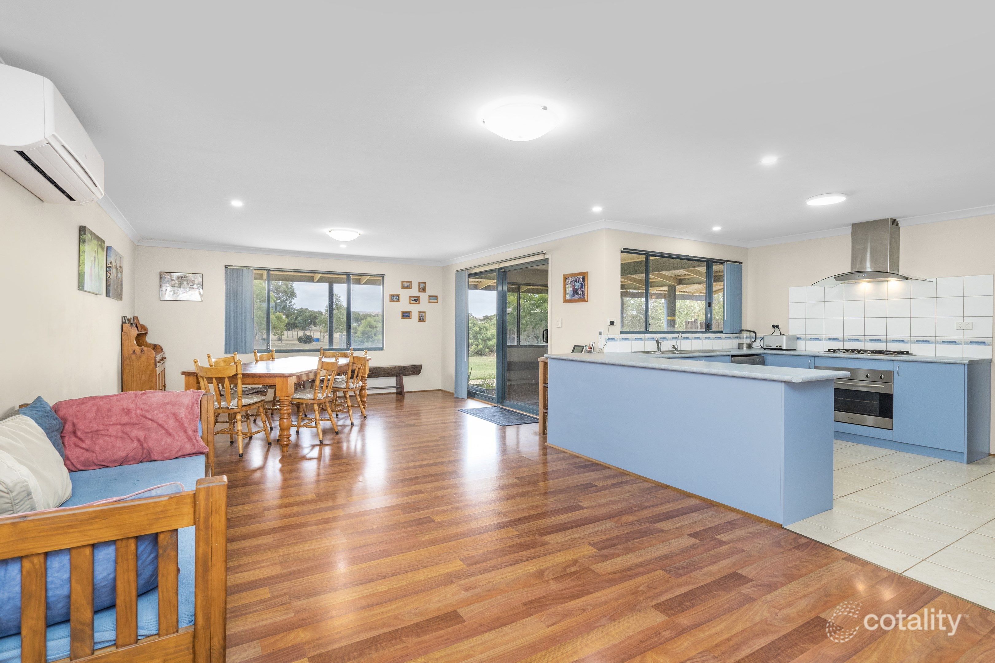 27 Sadler Way, Deepdale, WA 6532