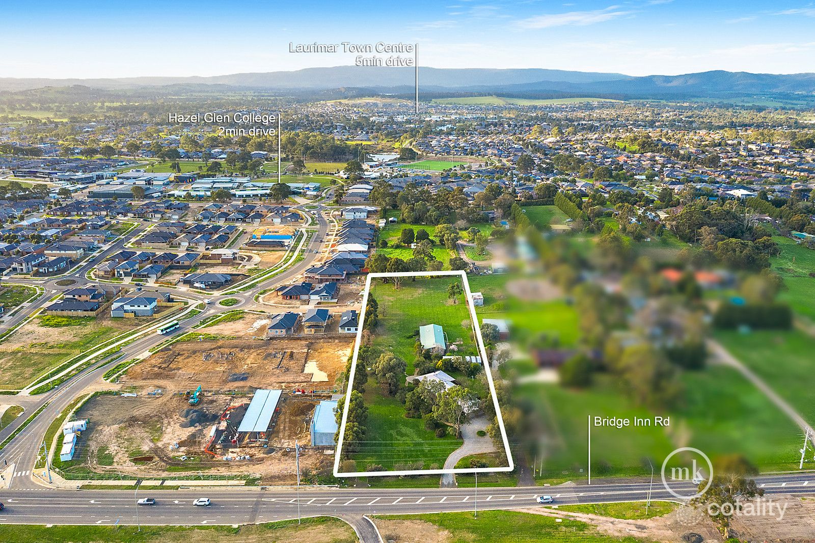 811a Bridge Inn Rd, Doreen, VIC 3754