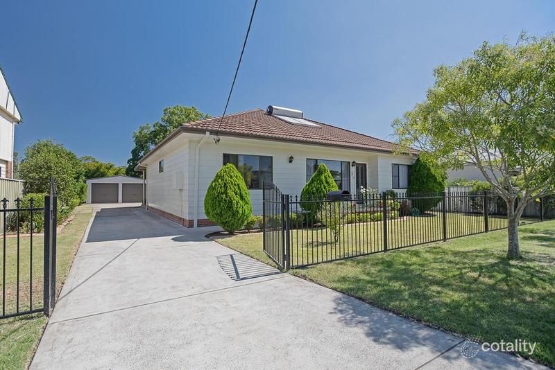 4 George St, Holmesville, NSW 2286