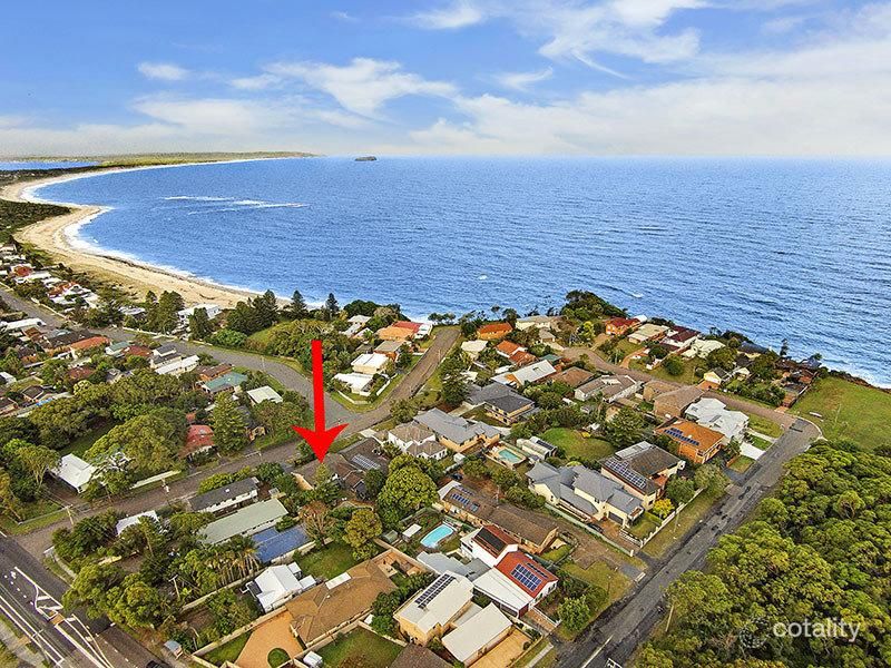 16 Ada Ave, Noraville, NSW 2263