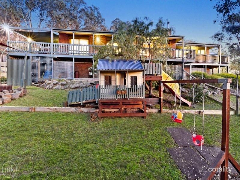 32 Hillcrest Rd, Hurstbridge, VIC 3099